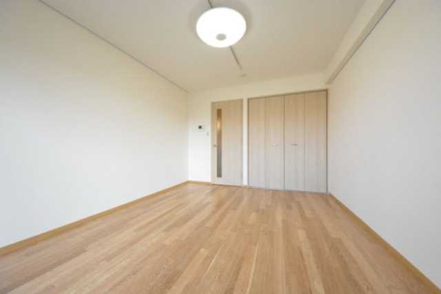 居室・リビング　反転タイプ・別部屋参考写真