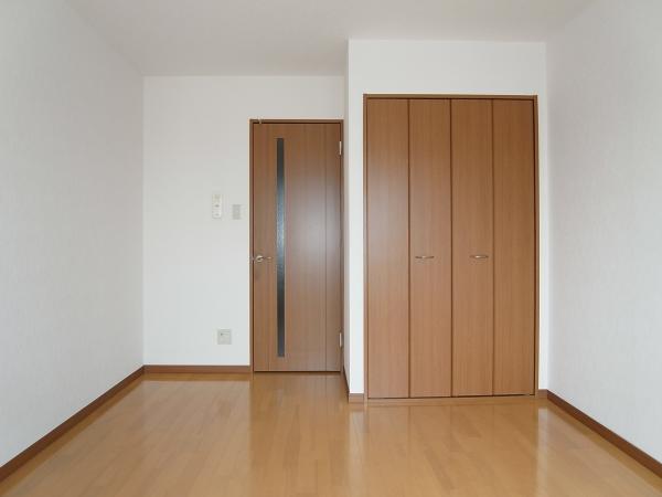 居室・リビング　内装