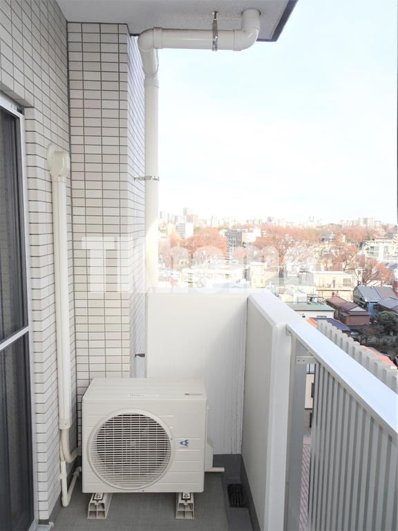 バルコニー　南向きで日当たり良好です