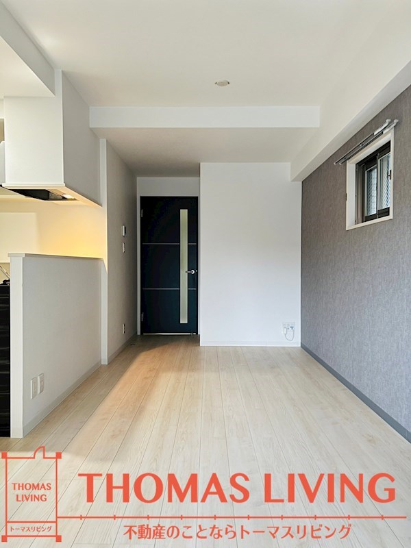 居室・リビング　リビング　※別号室参考写真