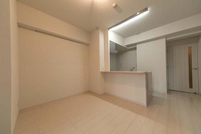 居室・リビング　１０．２J