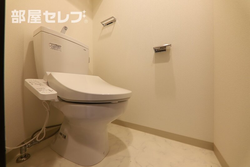 トイレ　２０１号室写真