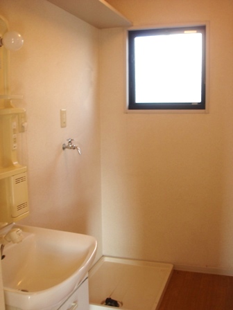 洗面設備　シャンプードレッサー付き洗面所