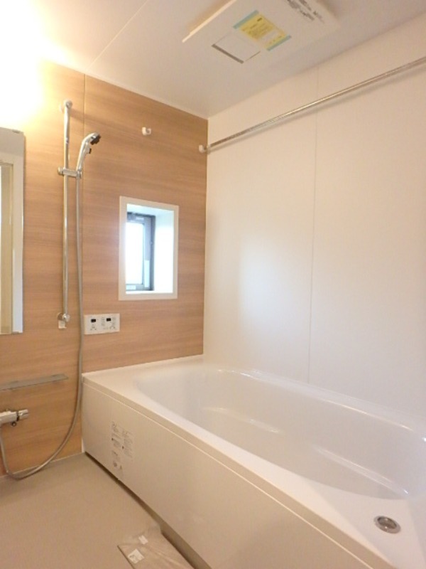 バス・シャワールーム　図面と現状に相違がある場合には現状を優先