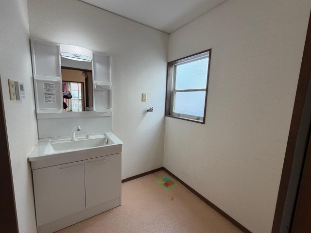 洗面設備　独立洗面台