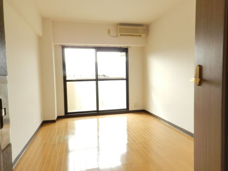 居室・リビング　同仕様写真