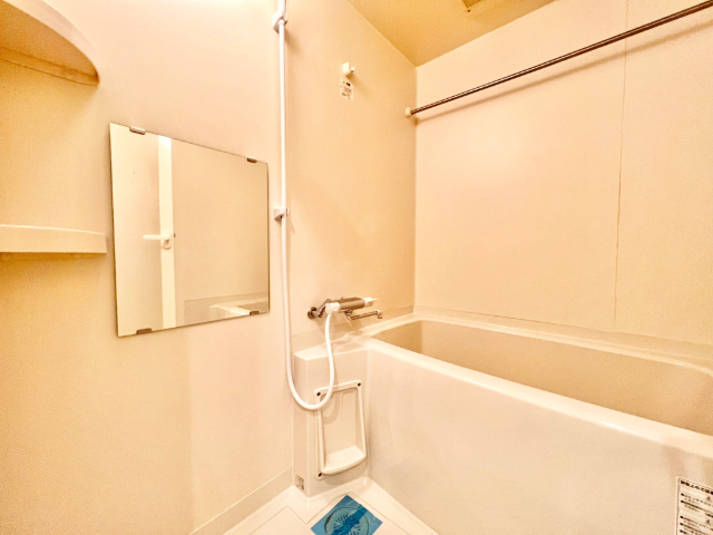 バス・シャワールーム　室内洗濯機置場