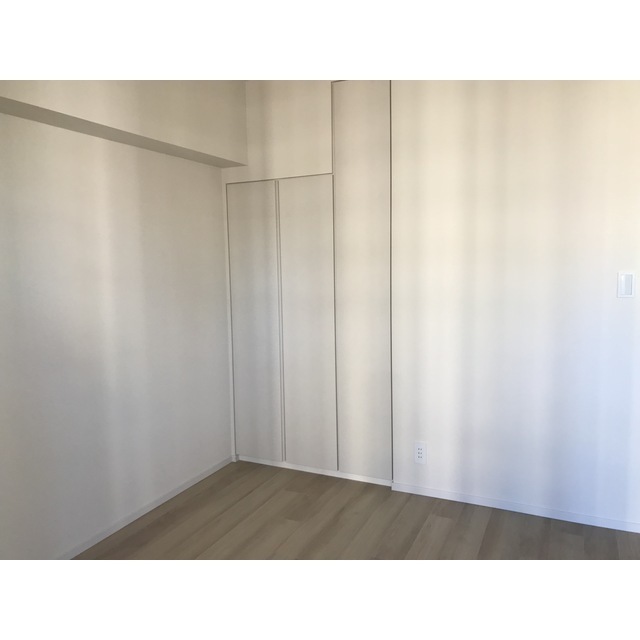 収納　洋室５