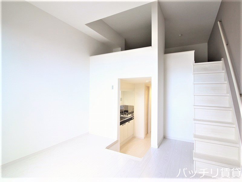 居室・リビング　別号室の画像。現況優先