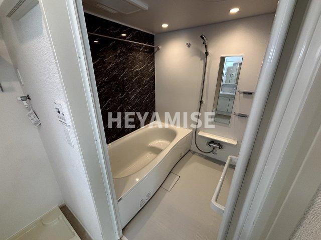 バス・シャワールーム　※同物件別号室の写真です※現況を優先します