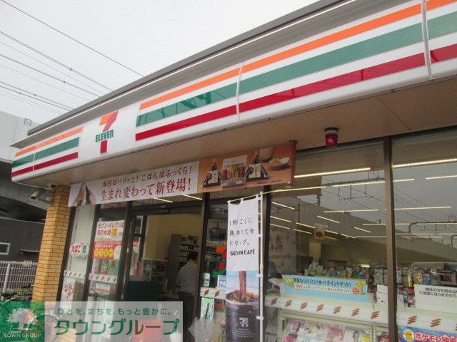 コンビニ　セブンイレブン武蔵野境5丁目店（コンビニ）まで370m