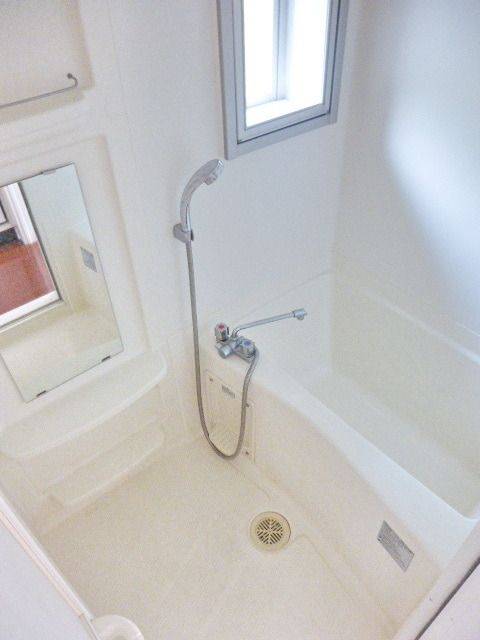 バス・シャワールーム　風呂