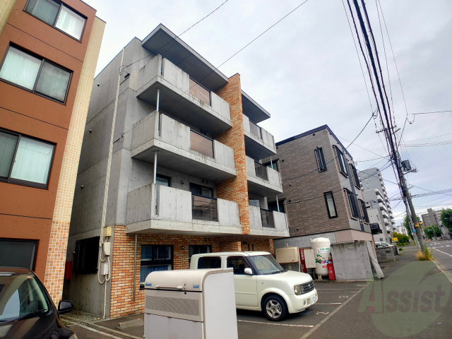 建物外観　北区北２６条西「アルセンＮ２６」