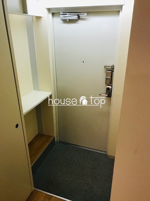 玄関　電子ロックキーで鍵を持ち運ぶ必要なし★