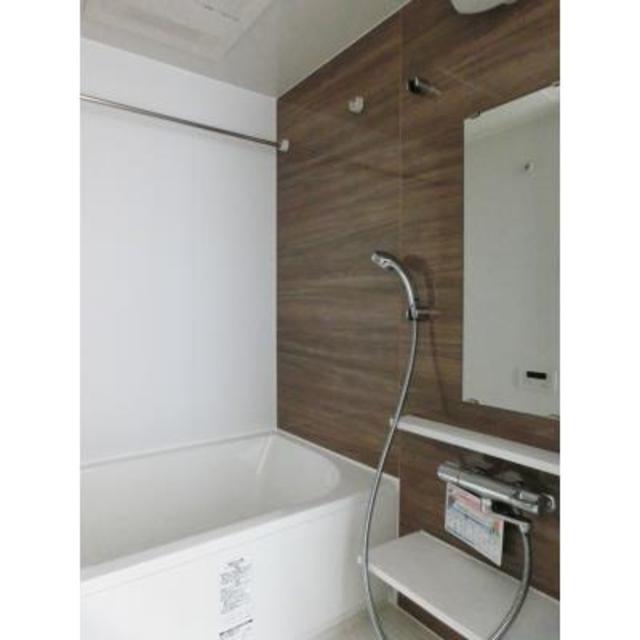 バス・シャワールーム　※写真は同タイプ住戸です。