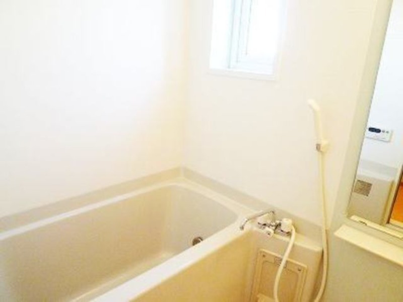 バス・シャワールーム　図面と現状に相違がある場合には現状を優先