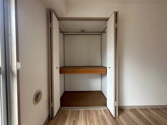 収納　※別部屋の写真です