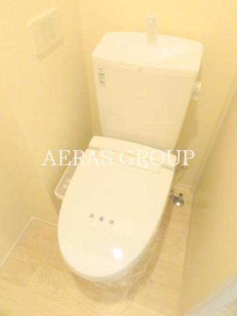 トイレ　温水洗浄便座