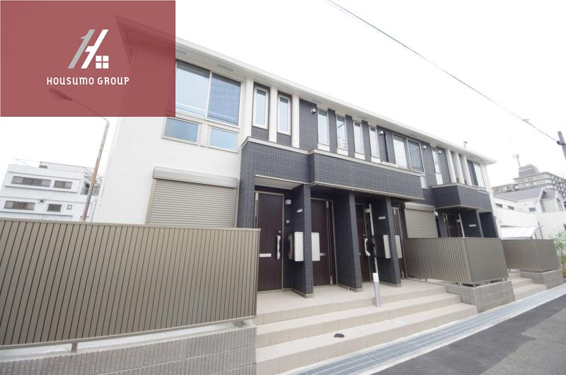 エントランス　落ち着いたエントランスです