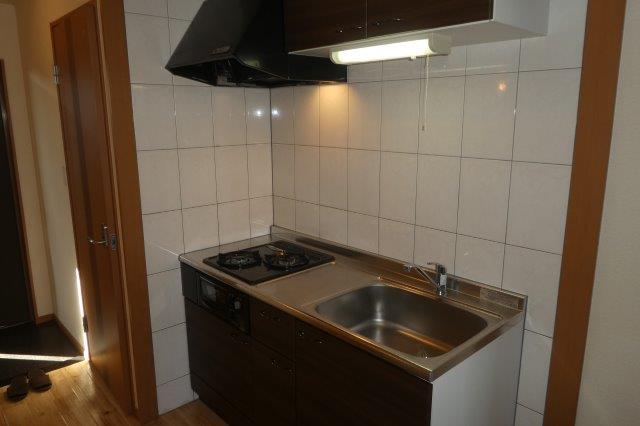 キッチン　２口ガスコンロ付システムキッチン