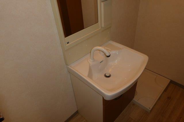 洗面設備　シャンプードレッサー