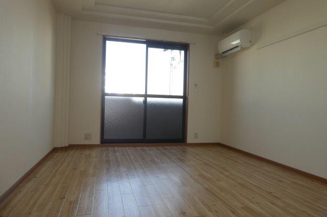 居室・リビング　洋室