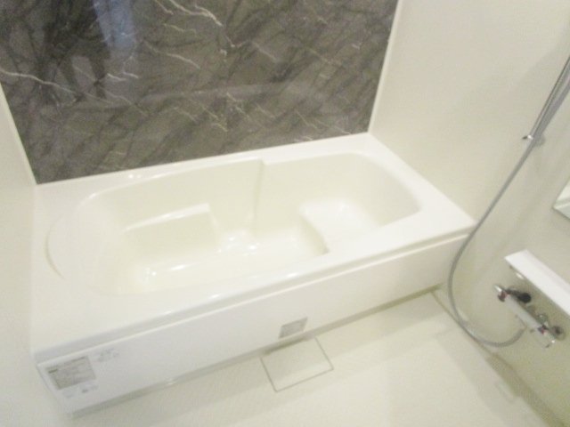 バス・シャワールーム　参考