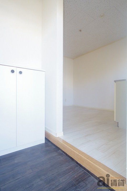 玄関　※写真同仕様※