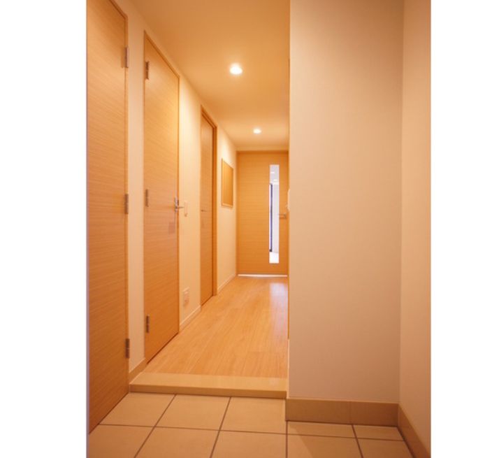 玄関　ゆったりとした玄関です