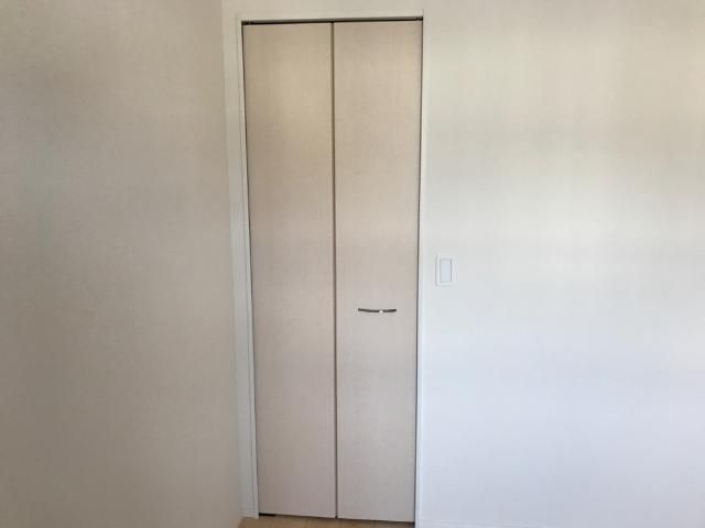 収納　ウォークインクローゼット