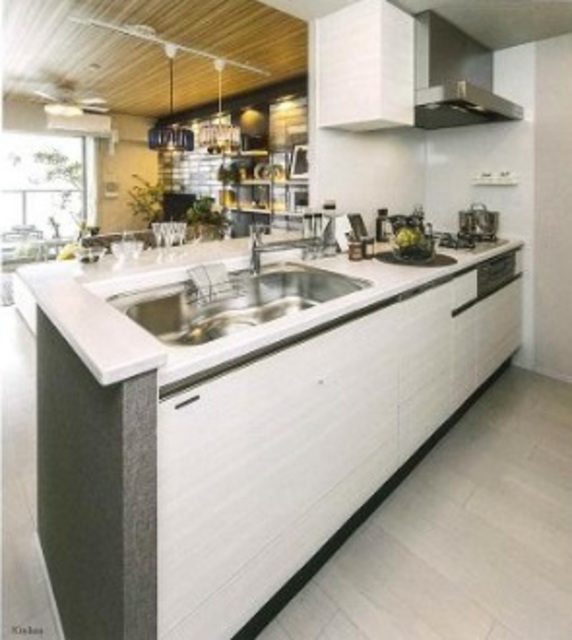 キッチン　一家団欒に欠かせない大型カウンターキッチン