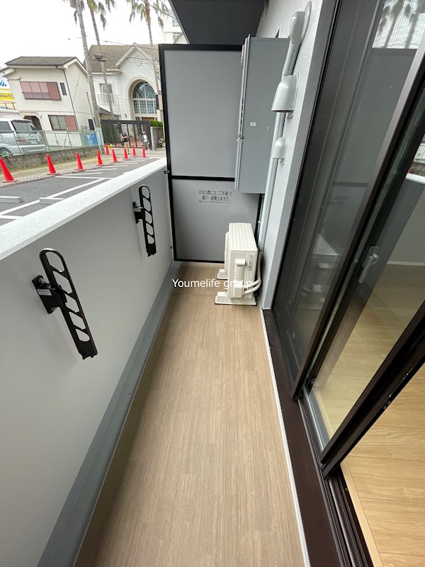 バルコニー　1F参照