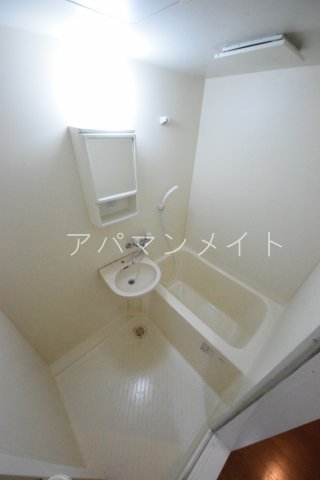 バス・シャワールーム　日々の暮らしに欠かせないお風呂です