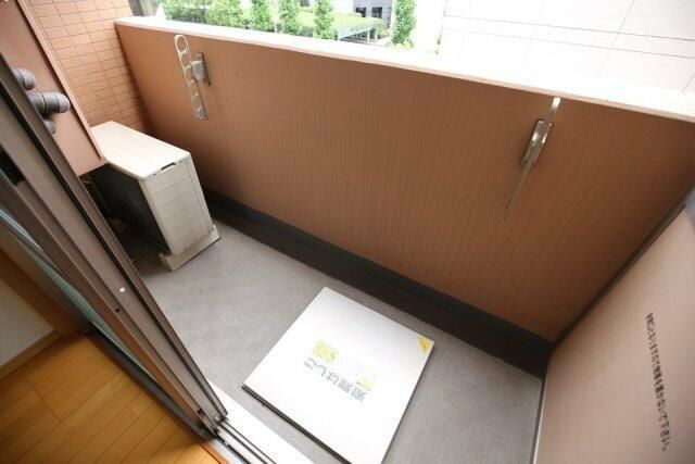 バルコニー　※別部屋の参考写真です。