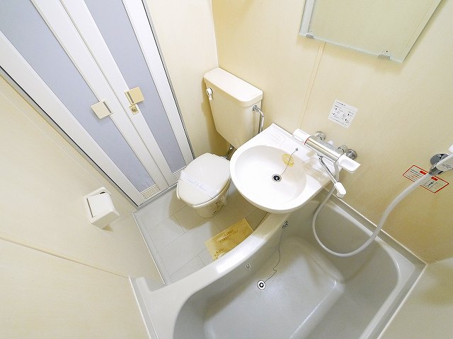 バス・シャワールーム　日々の暮らしに欠かせないお風呂です