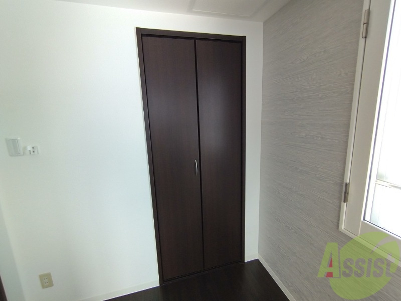 収納　クローゼット。荷物がたくさんあっても問題ないですね。