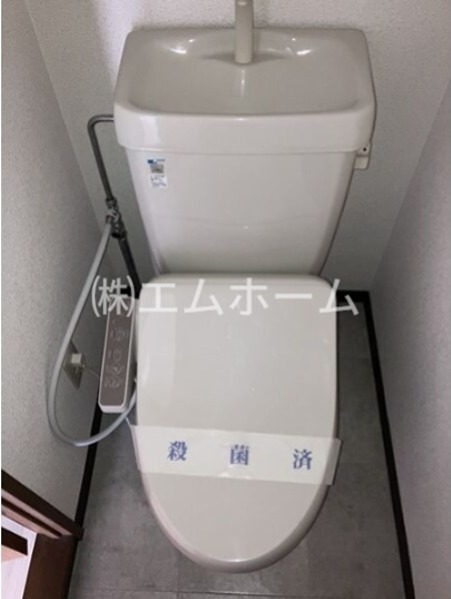 トイレ　洋式トイレ（温水洗浄便座設置可）