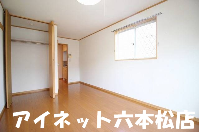 収納　お荷物はこちらへ。