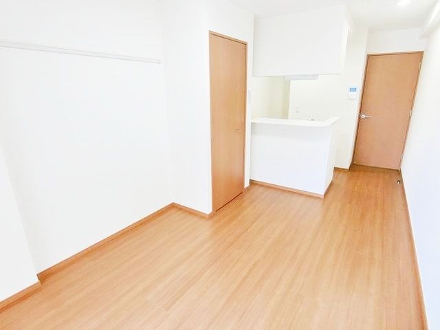 居室・リビング　☆明るいお部屋☆