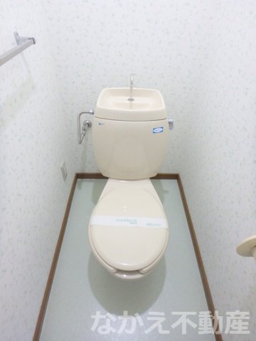 トイレ　コンパクトで使いやすいトイレです
