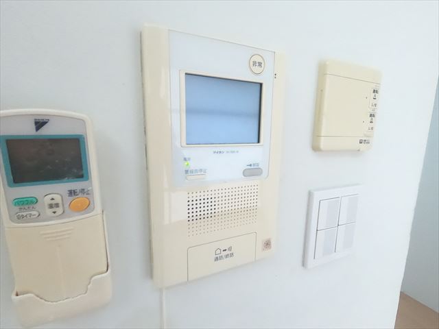 セキュリティ　モニターホンです。
