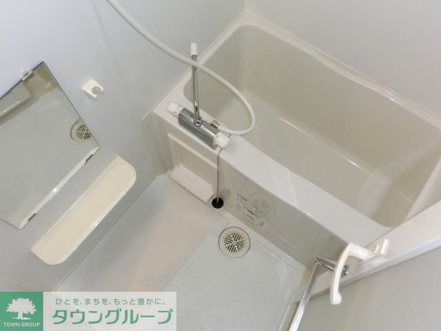 バス・シャワールーム　浴室乾燥機付きバス