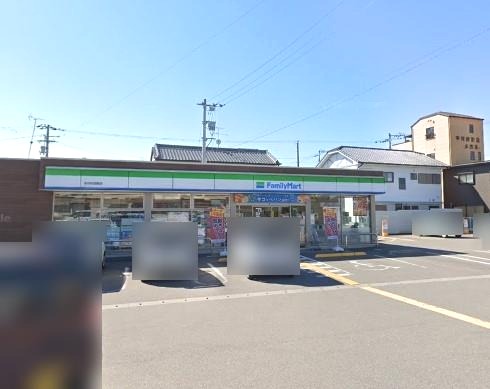 コンビニ　ファミリーマート 野市町店（コンビニ）まで1031m