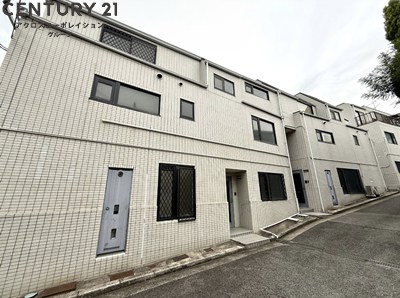 建物外観　敷地内駐輪場あり！