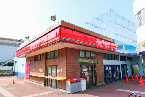 コンビニ　ポプラ ボートレース住之江店（コンビニ）まで506m