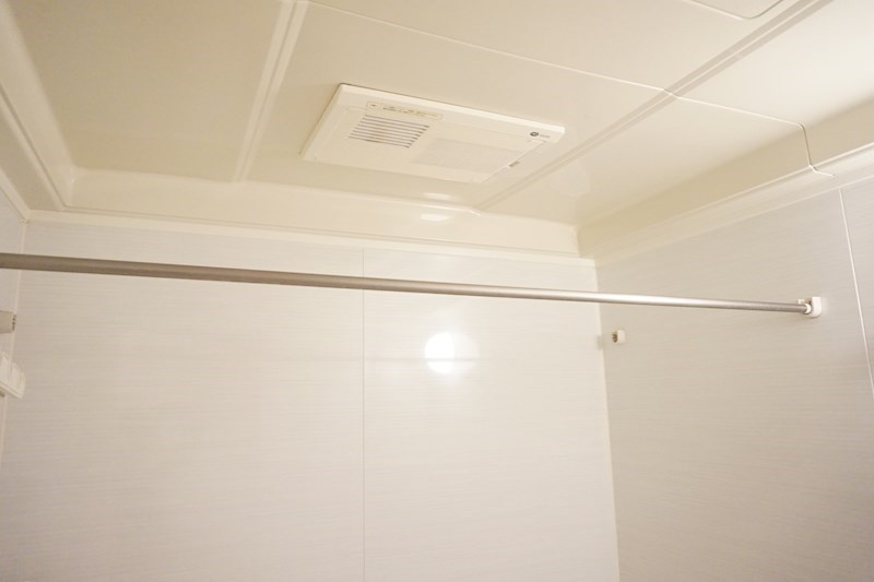 バス・シャワールーム　※同アパート別部屋の参考写真です。