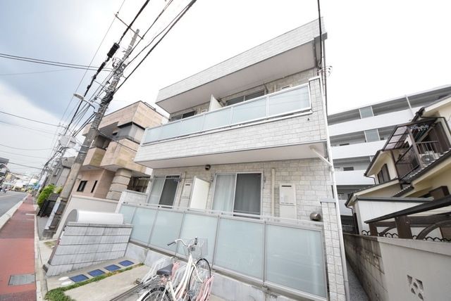 建物外観　2013年築