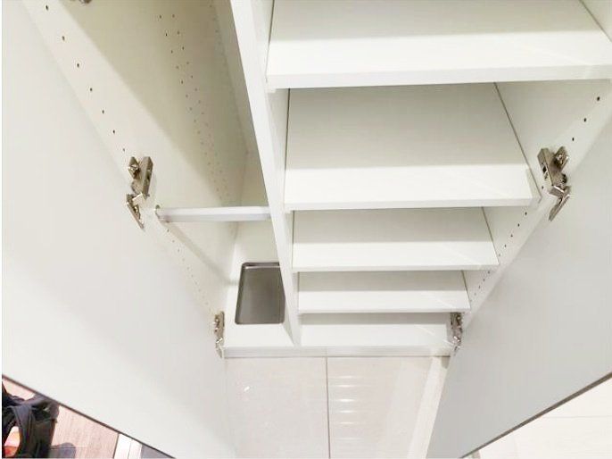 玄関　※同タイプの別のお部屋です。