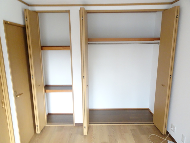 収納　★★南側６帖洋室の収納です♪★★