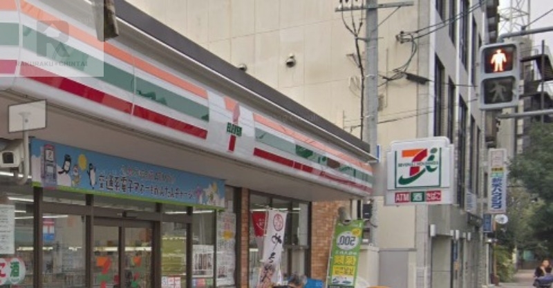 コンビニ　セブンイレブン大阪三泉市場通店（コンビニ）まで433m